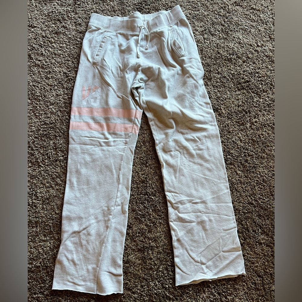 VS sweatpants
